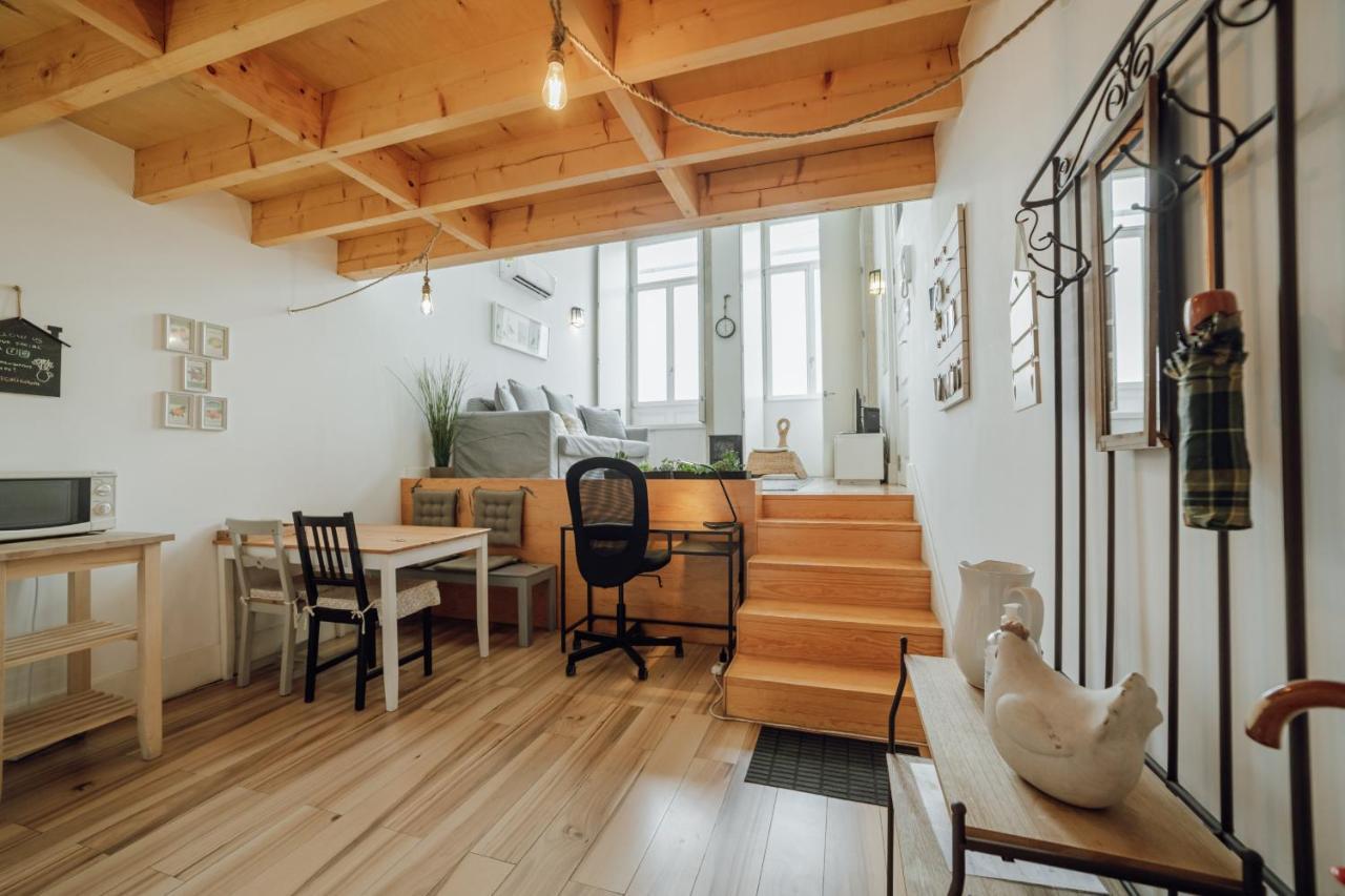 Historic & Sunny Mezzanine Bolhao By Vacationy Apartment *
